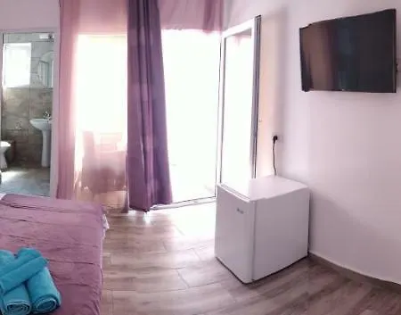 Privatunterkunft Casa Dora